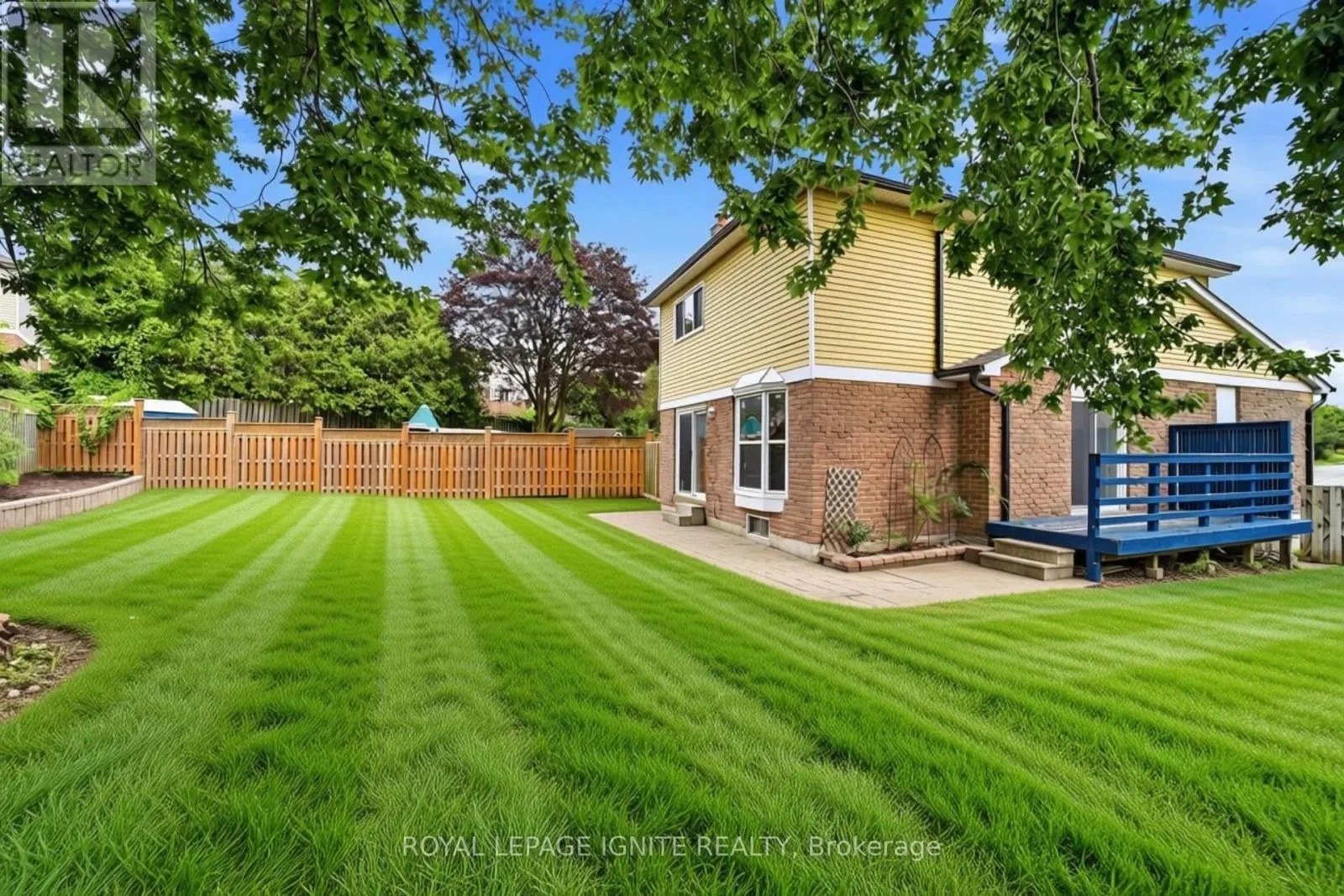 26 WINSTON CRESCENT