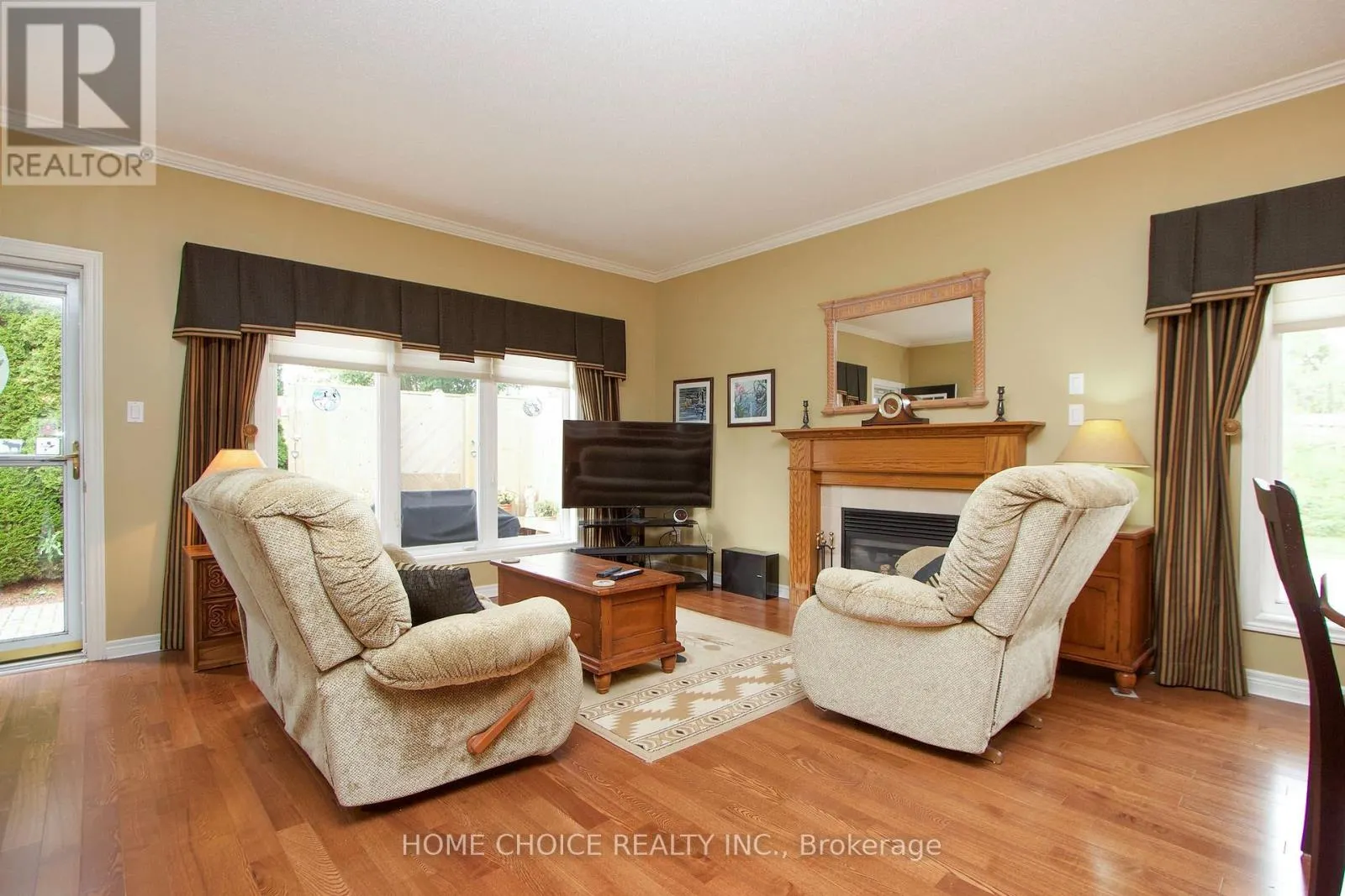 8 HINKLEY TRAIL