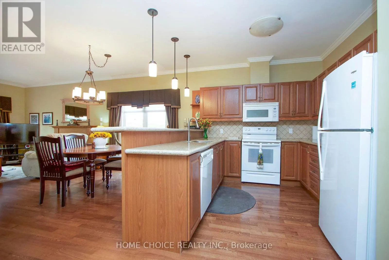 8 HINKLEY TRAIL