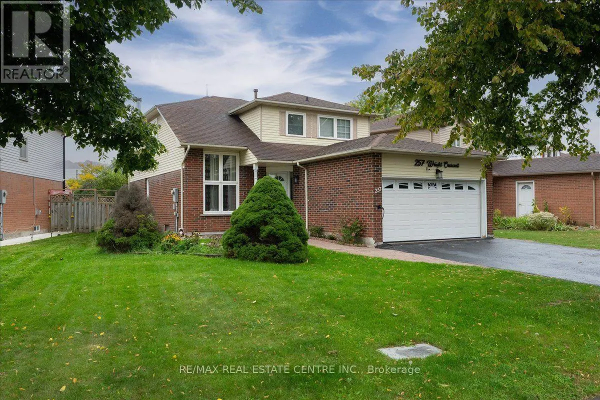 257 WRIGHT CRESCENT