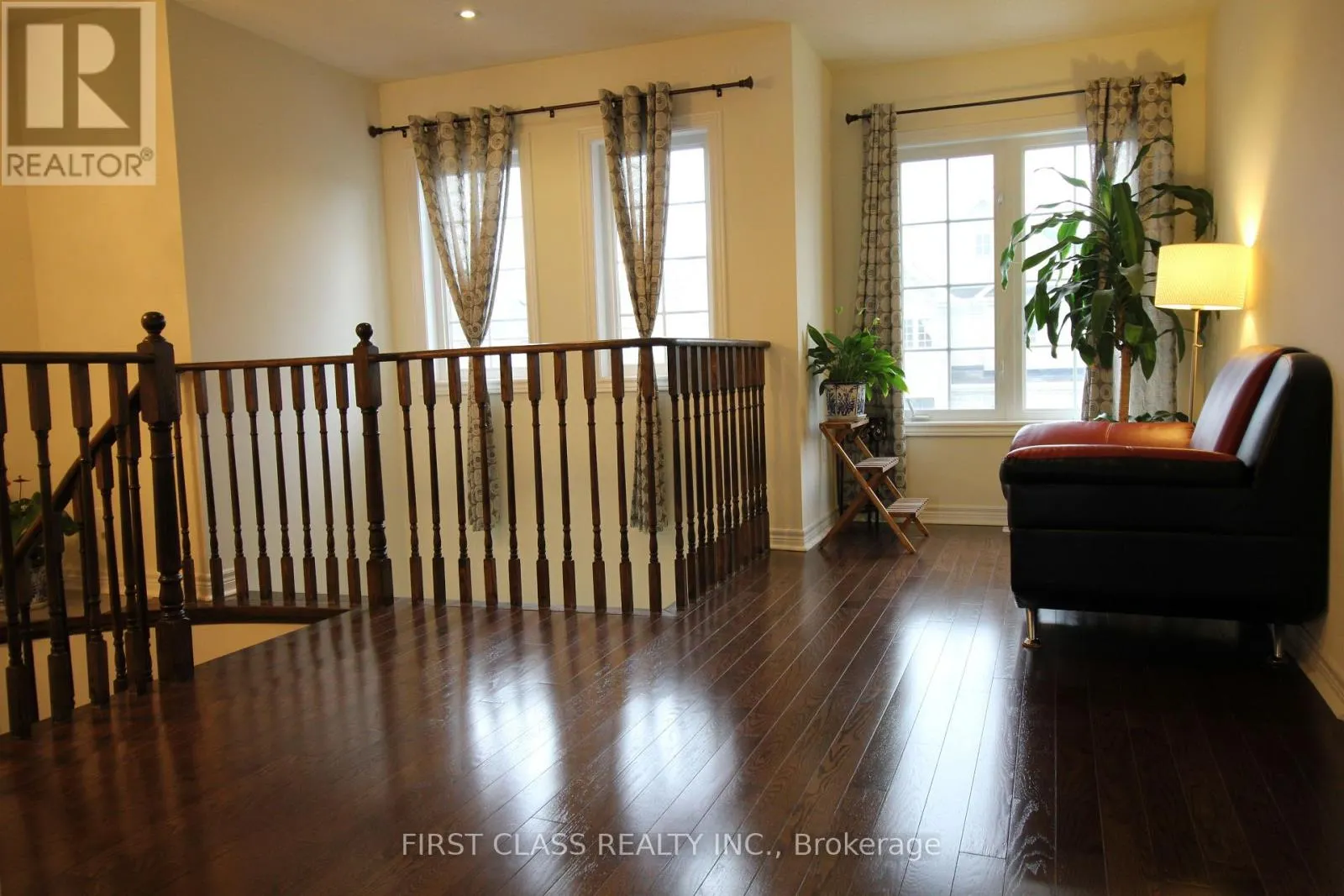 69 PROMENADE DRIVE