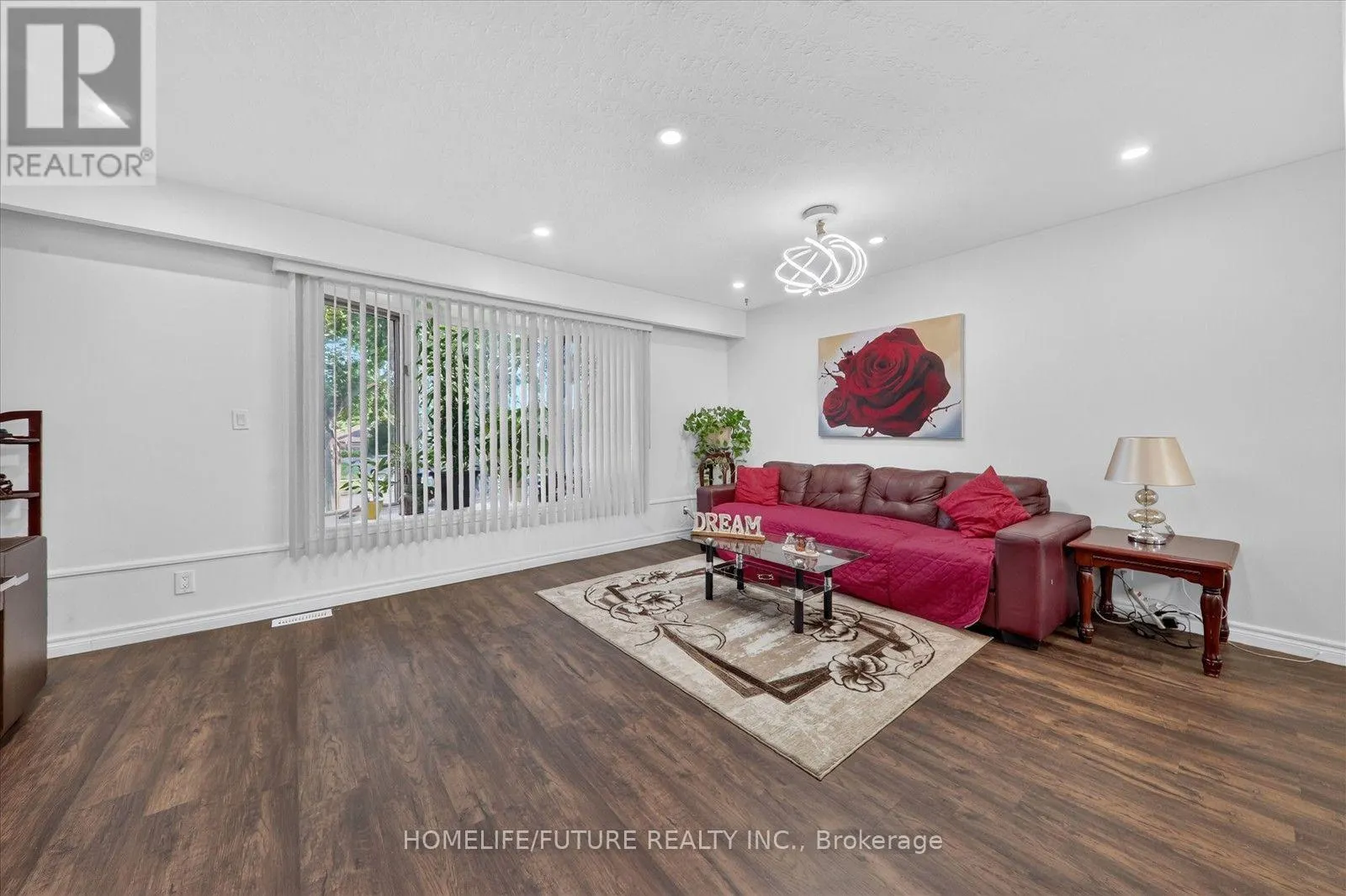 163 LABRADOR DRIVE