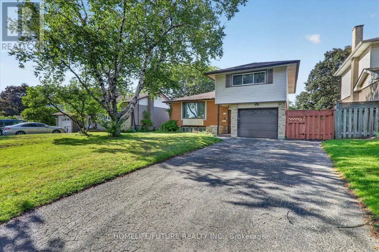 163 LABRADOR DRIVE