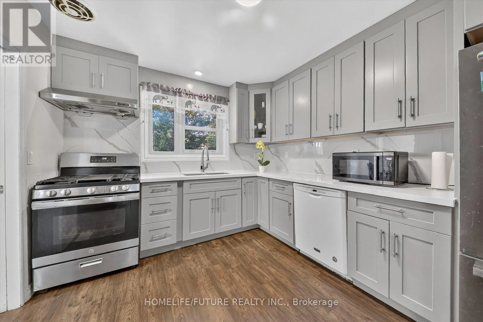 163 LABRADOR DRIVE