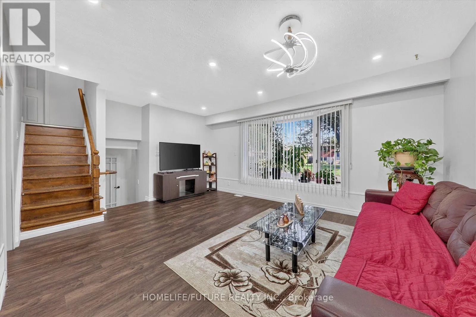163 LABRADOR DRIVE