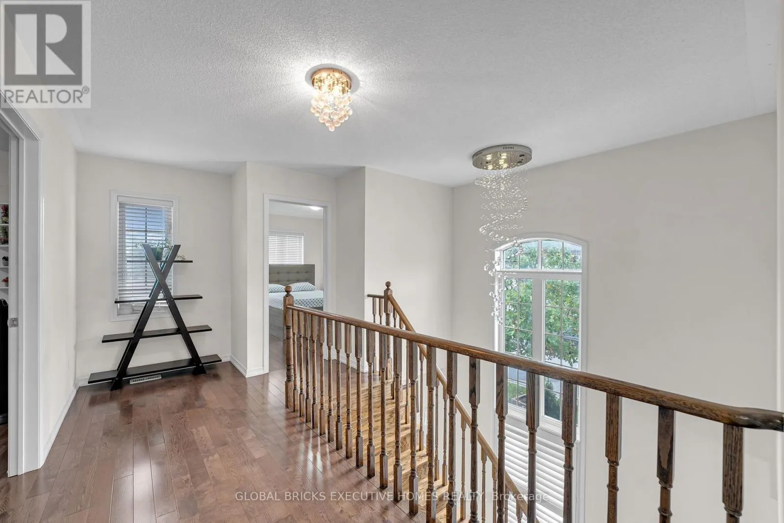1534 SCENIC LANE DRIVE