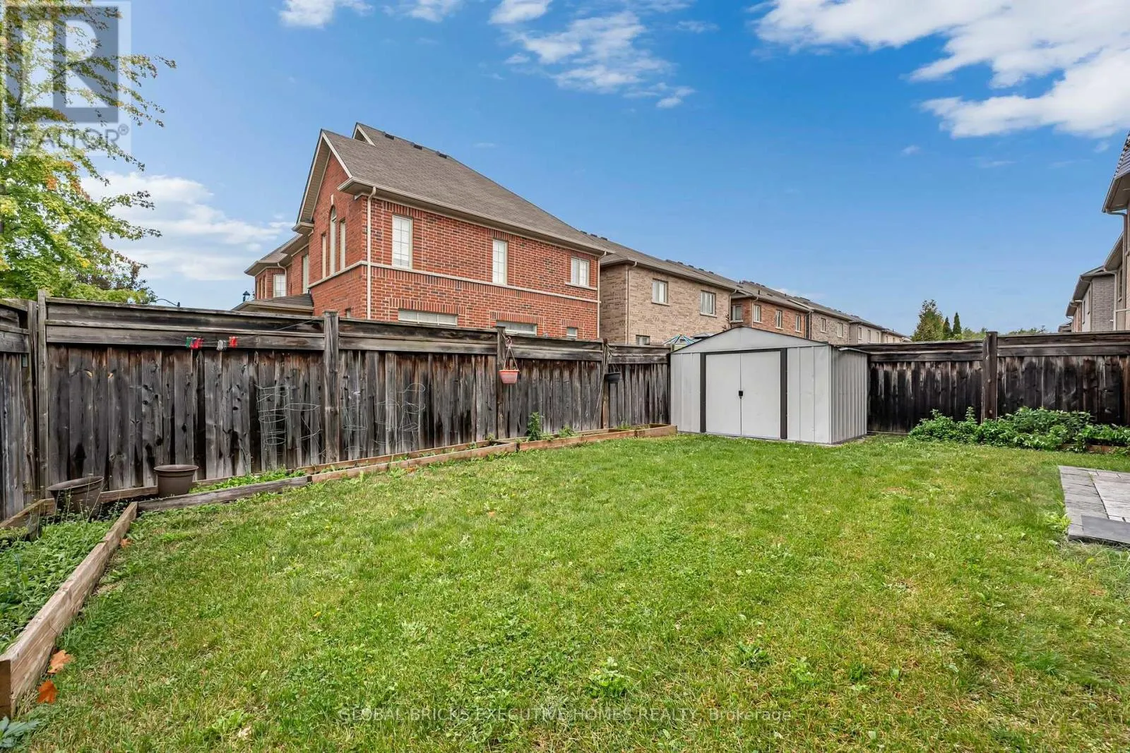1534 SCENIC LANE DRIVE