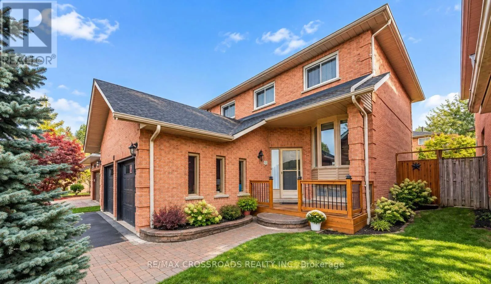 11 MURKAR CRESCENT