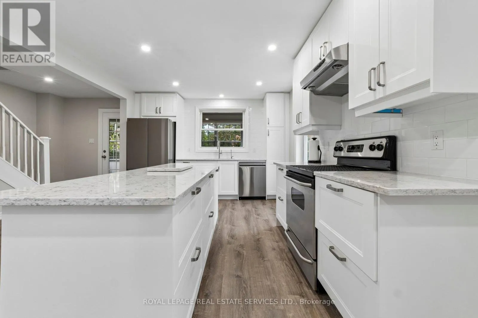 5290 OLD BROCK ROAD