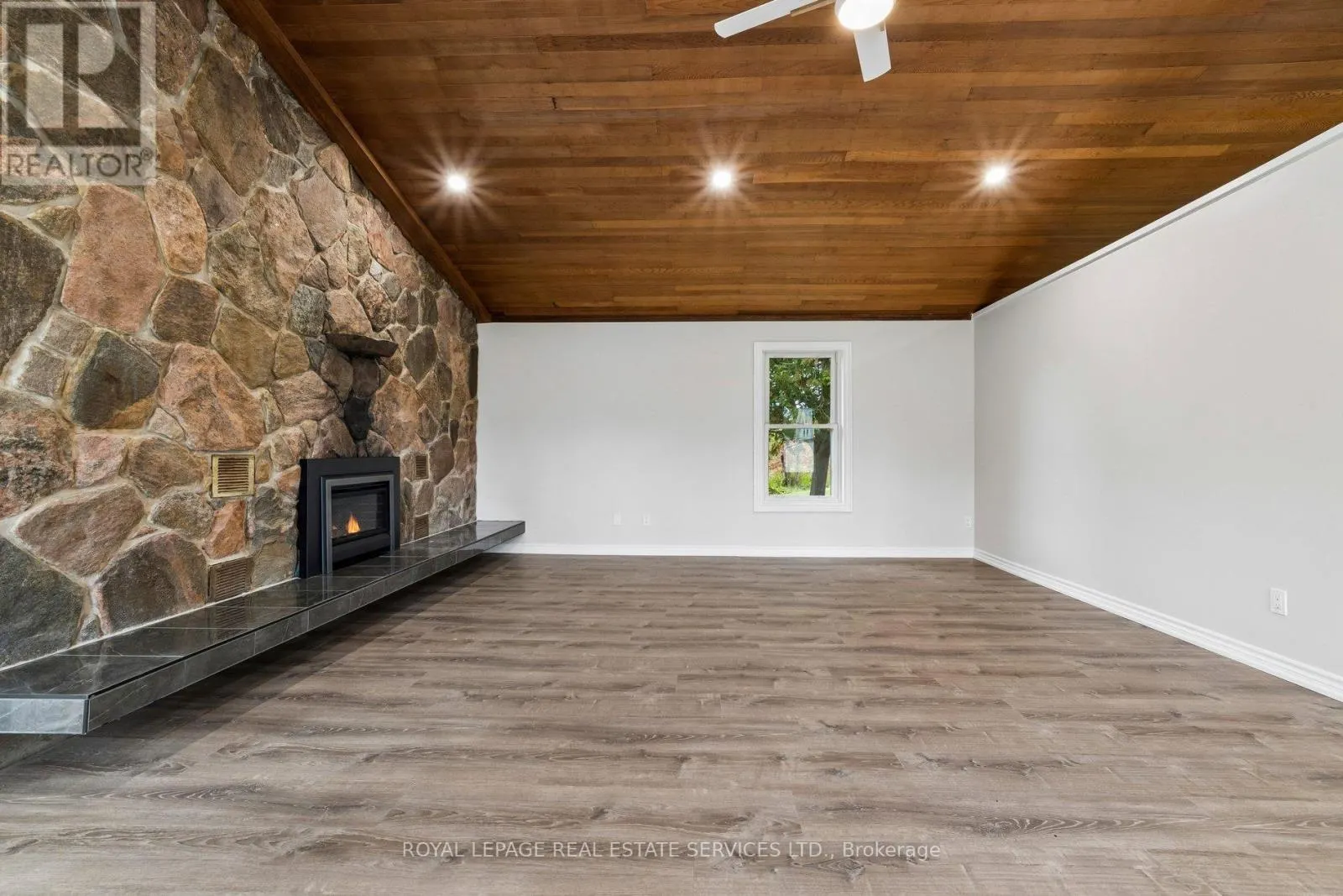 5290 OLD BROCK ROAD
