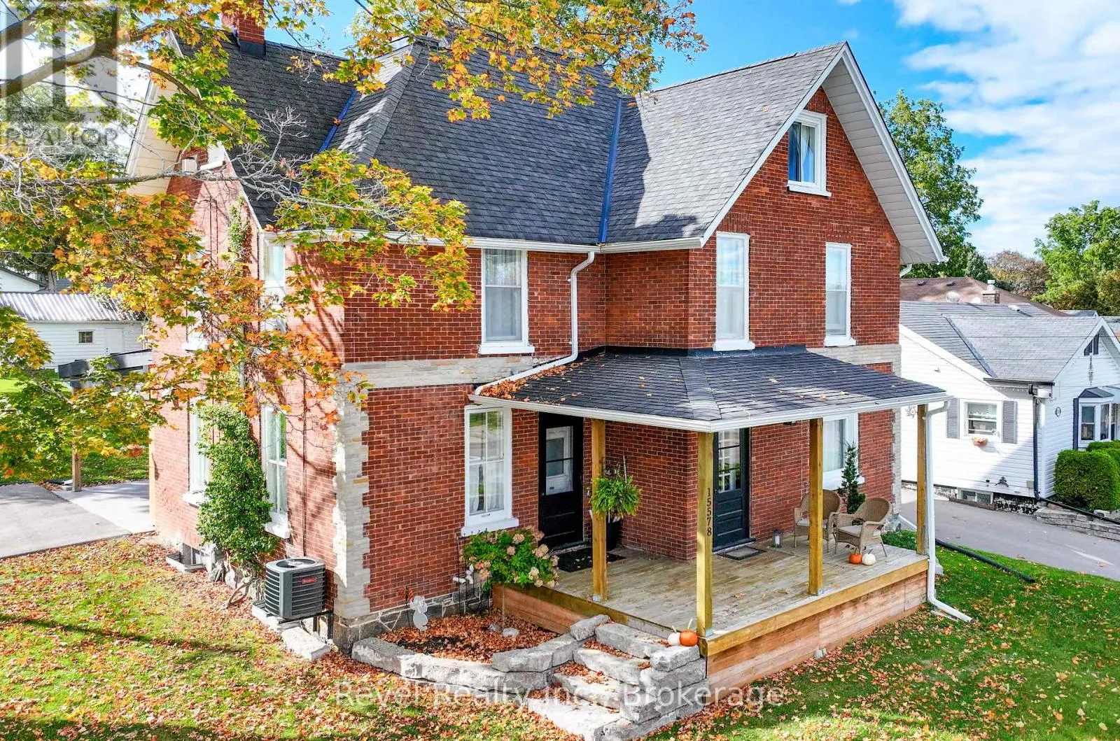 15578 SIMCOE STREET
