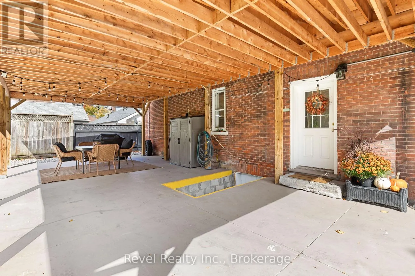 15578 SIMCOE STREET