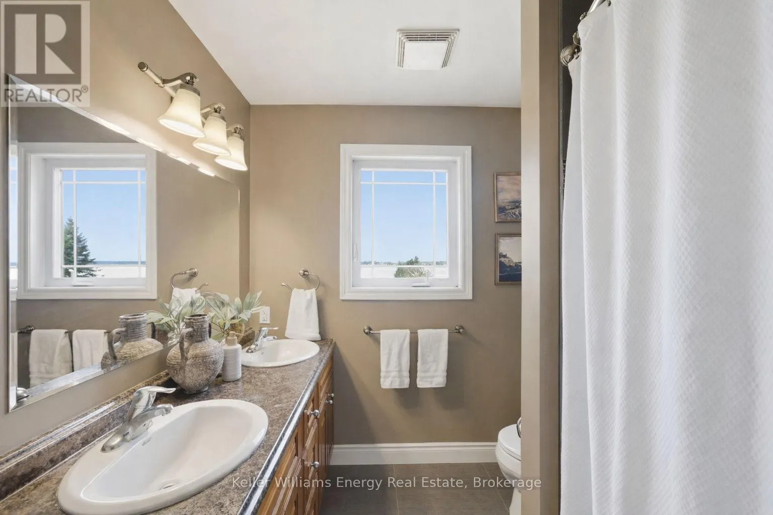 332 CARNEGIE BEACH ROAD