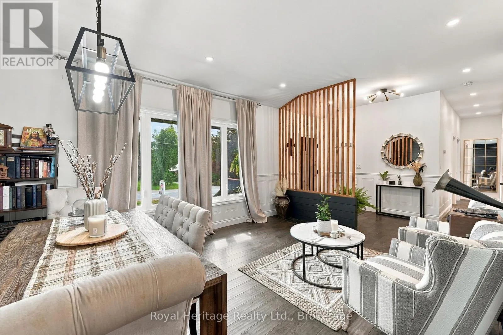 618 SUNSET BOULEVARD