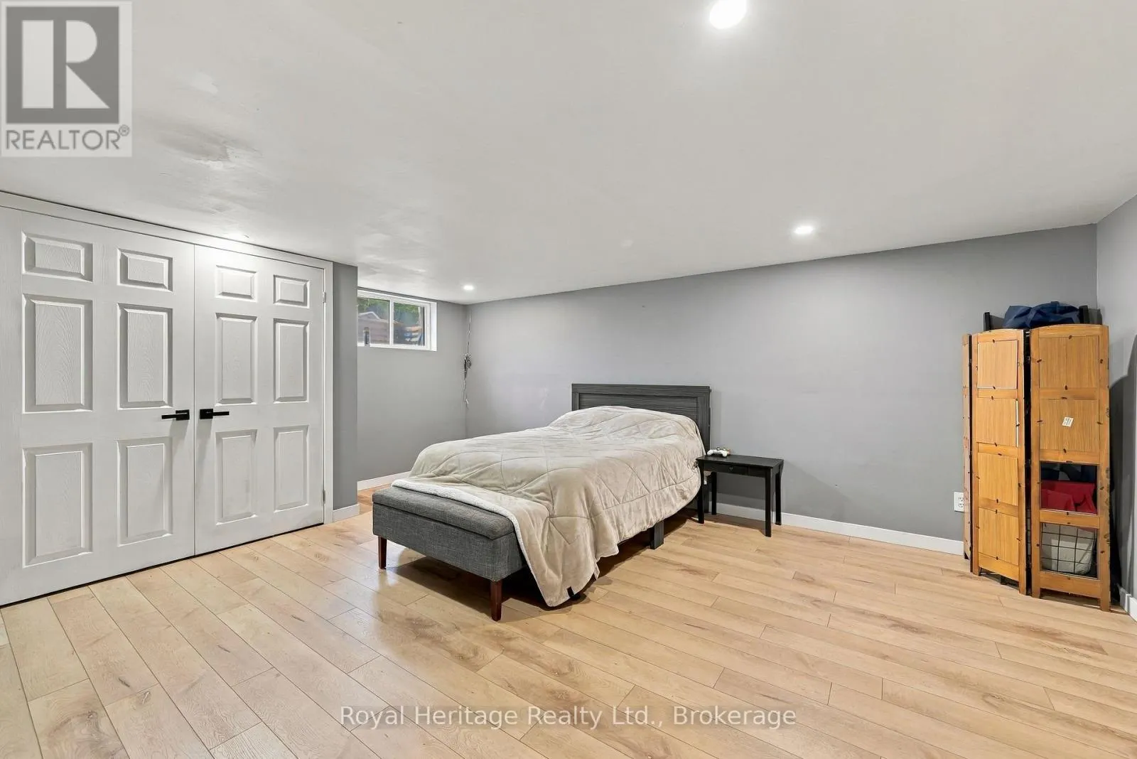 618 SUNSET BOULEVARD