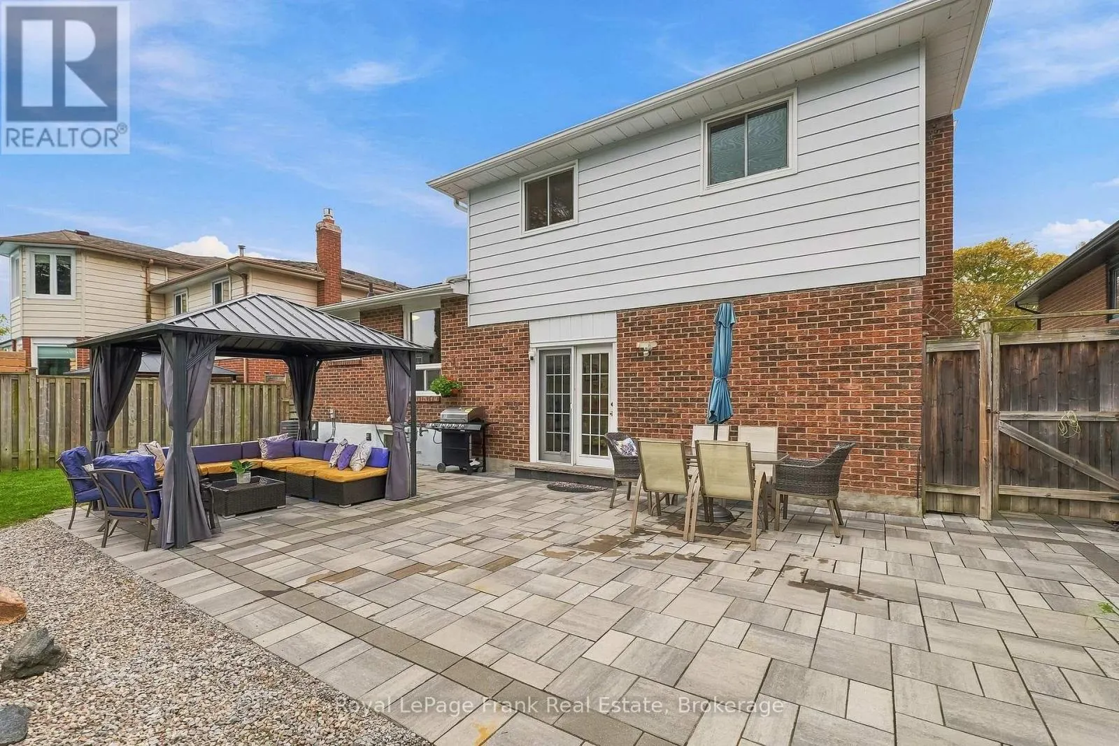 15 HILLIER STREET