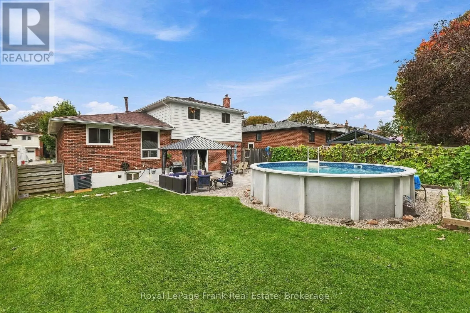 15 HILLIER STREET