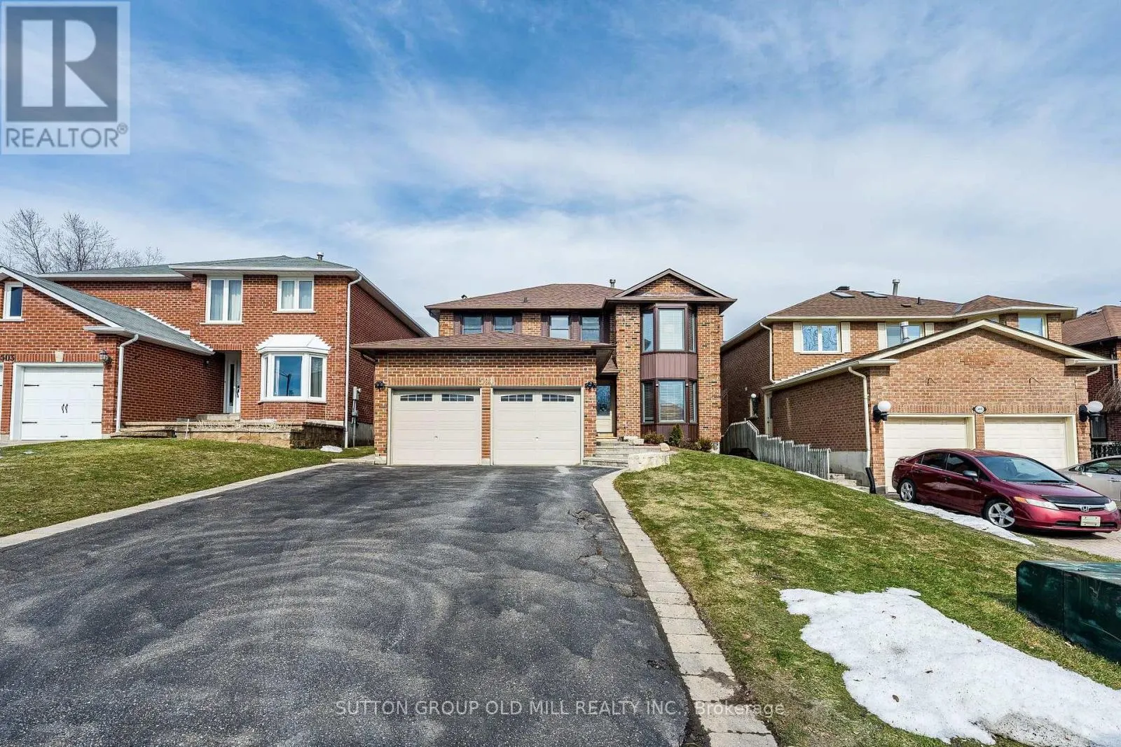 501 SUNDOWN CRESCENT