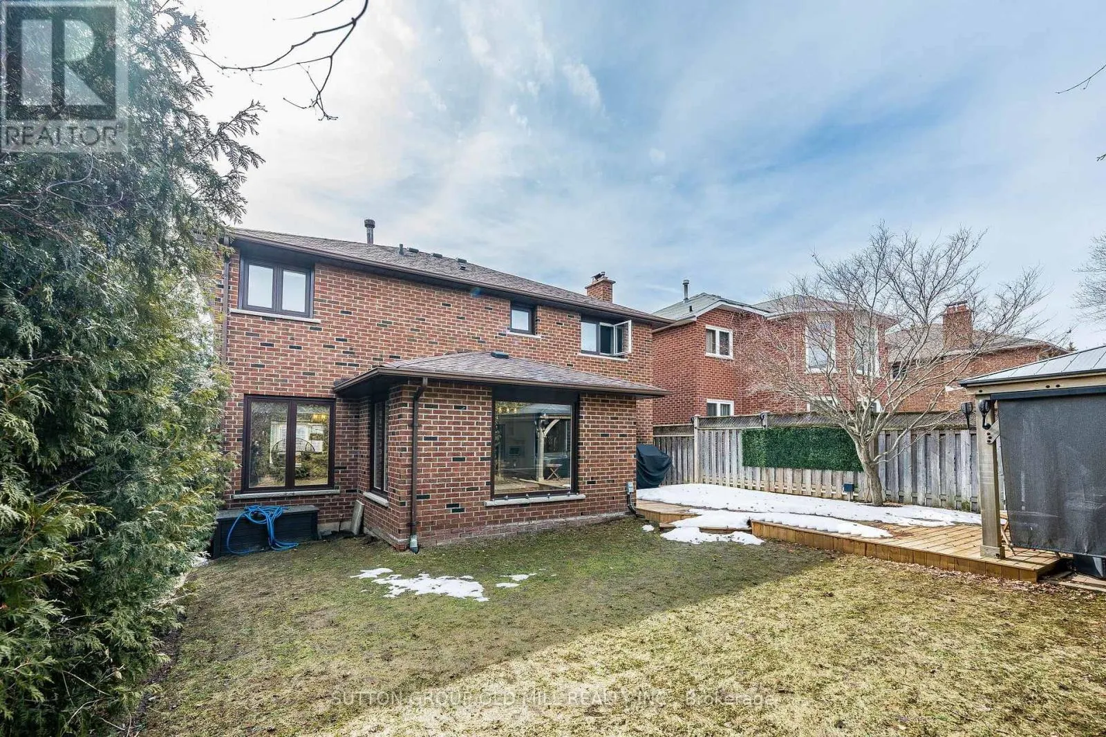 501 SUNDOWN CRESCENT