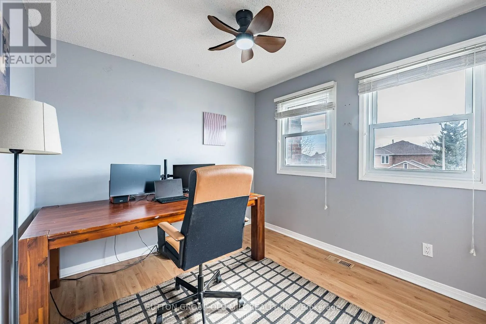 501 SUNDOWN CRESCENT