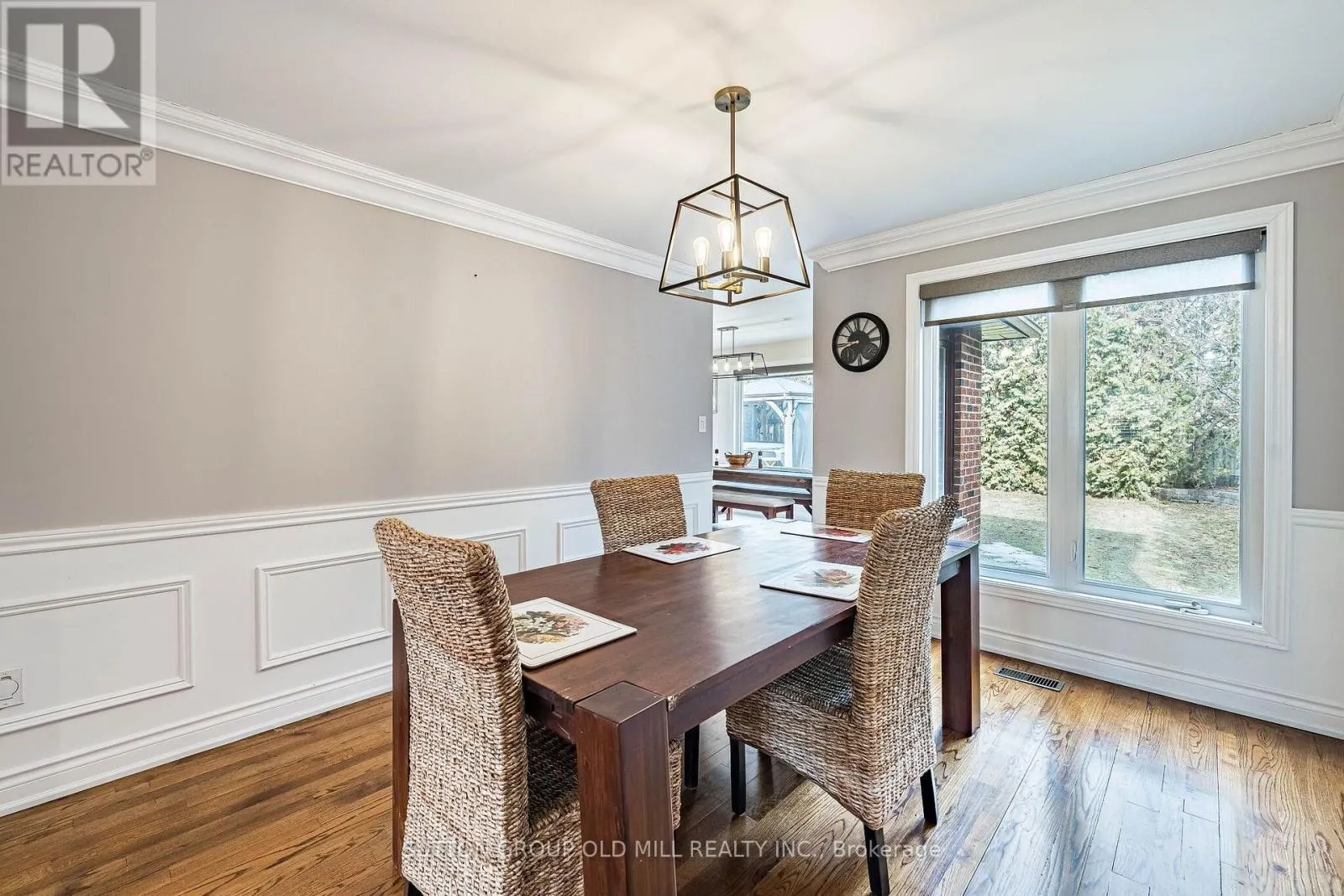 501 SUNDOWN CRESCENT