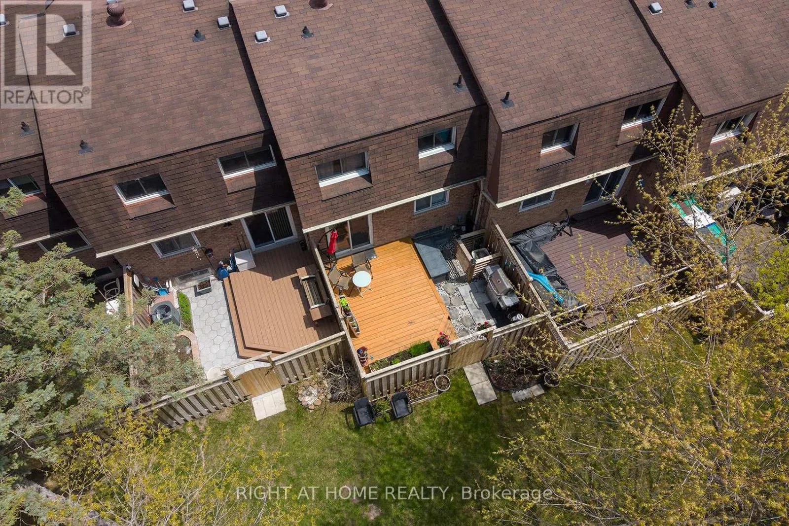 67 WILLOWS LANE