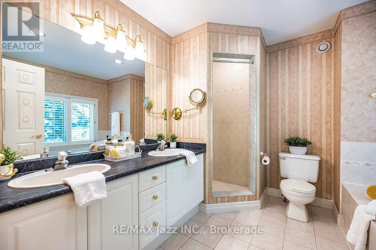20 TIMBERLANE COURT
