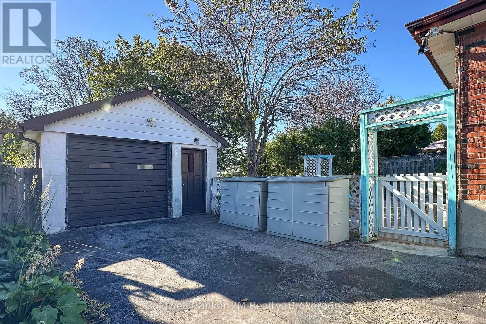 64 HARRIS AVENUE
