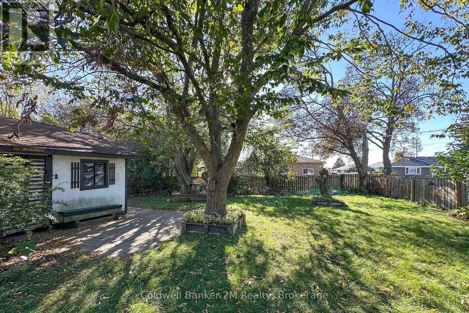 64 HARRIS AVENUE