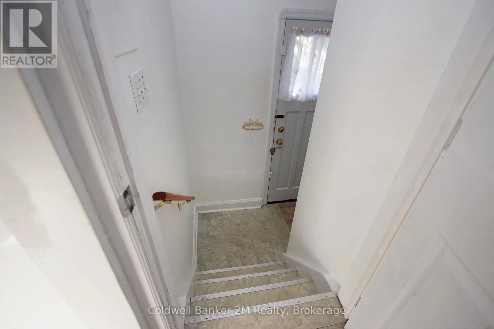 64 HARRIS AVENUE