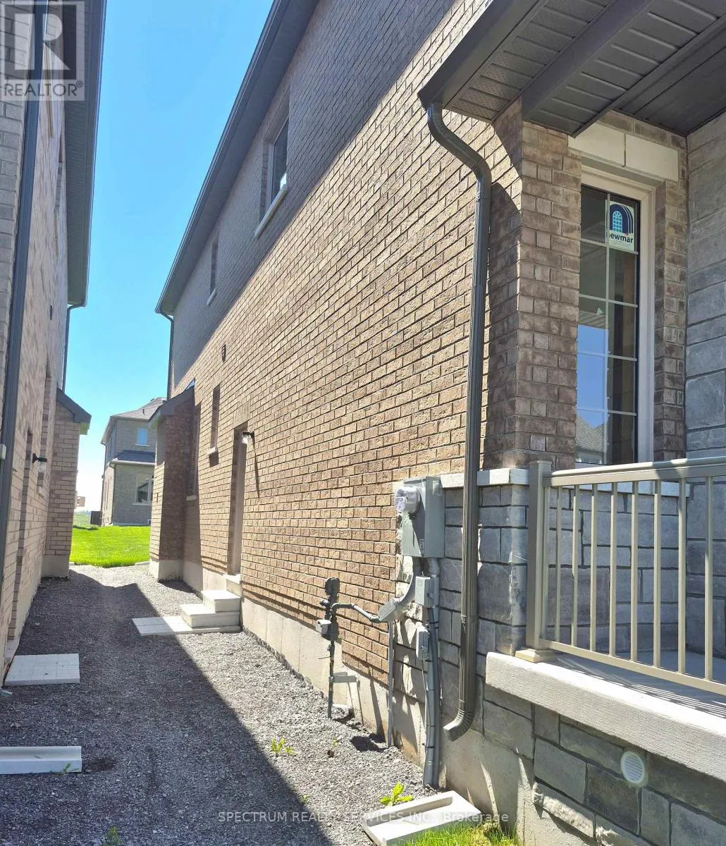 14 ROGERSON STREET