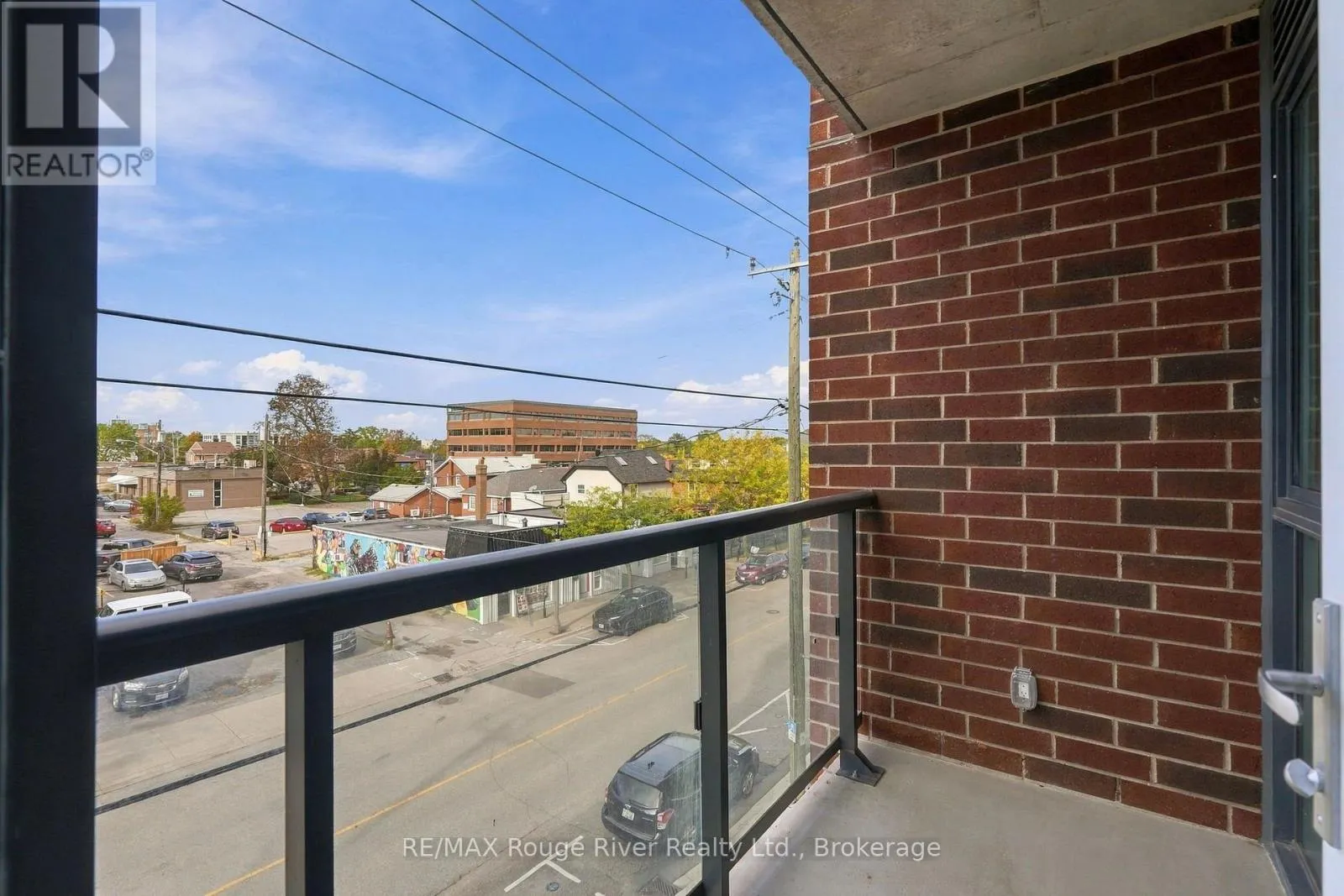 217 - 201 BROCK STREET S #217
