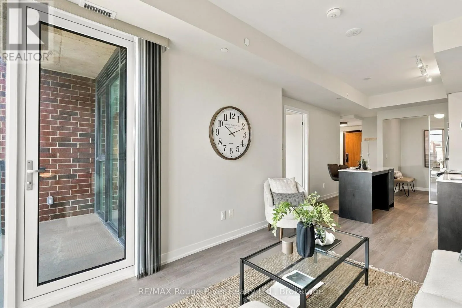 217 - 201 BROCK STREET S #217