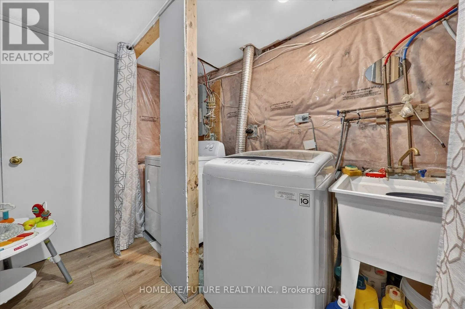 361 STROUDS LANE