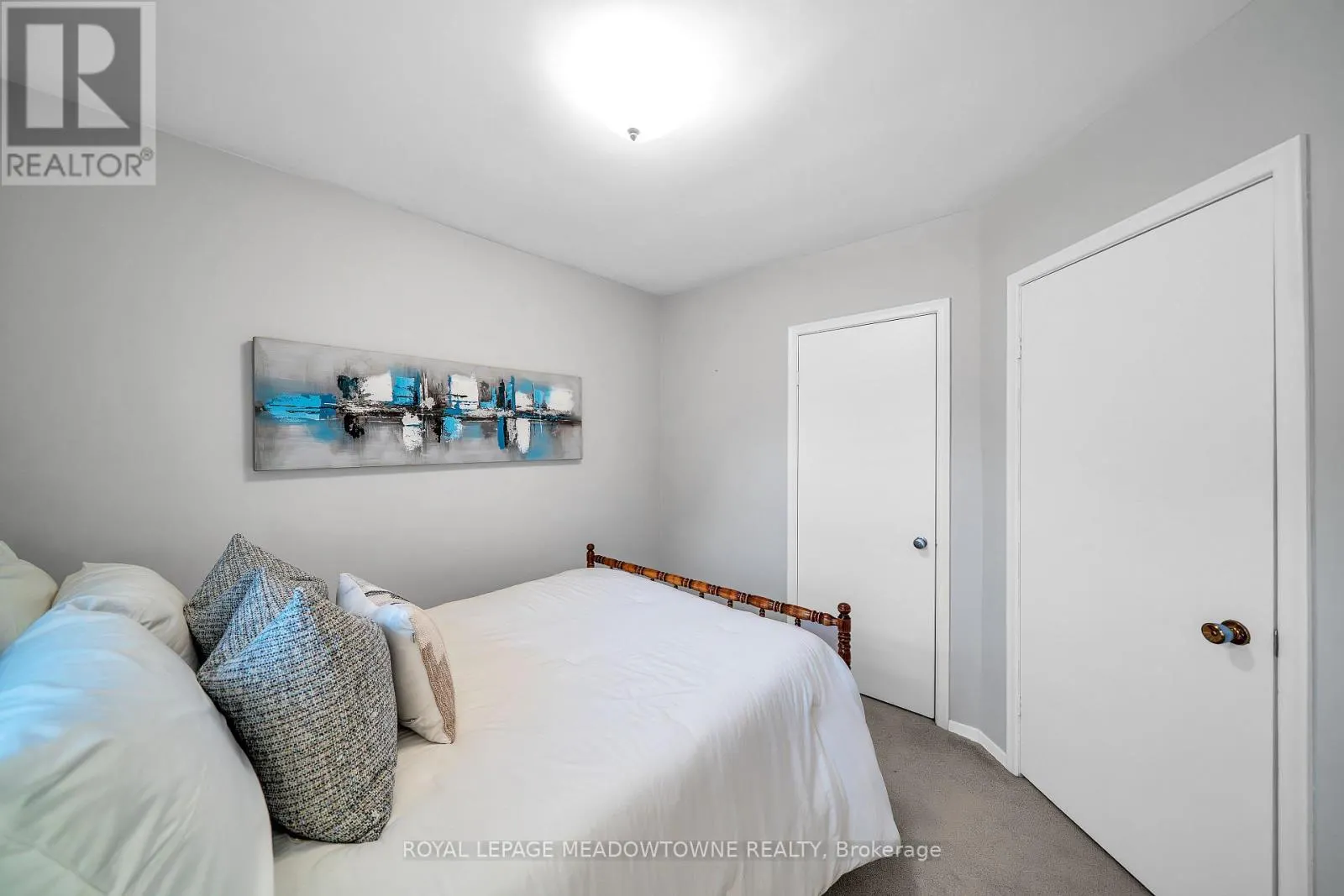48 GARSIDE AVENUE