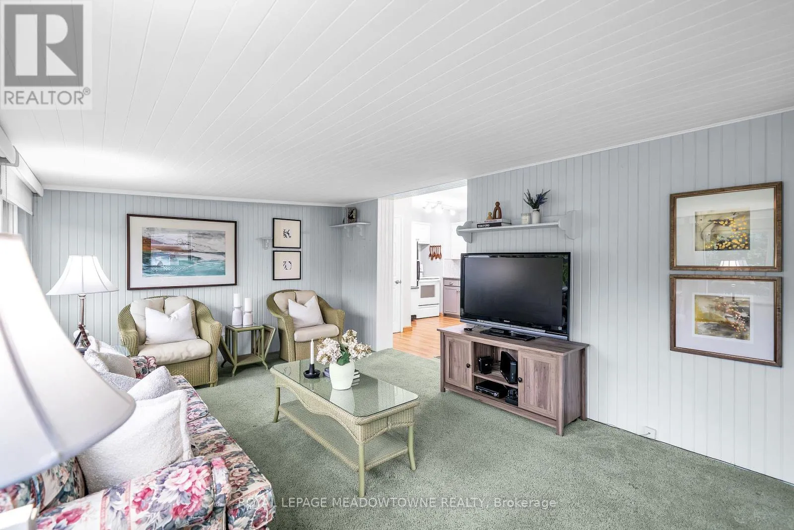 48 GARSIDE AVENUE