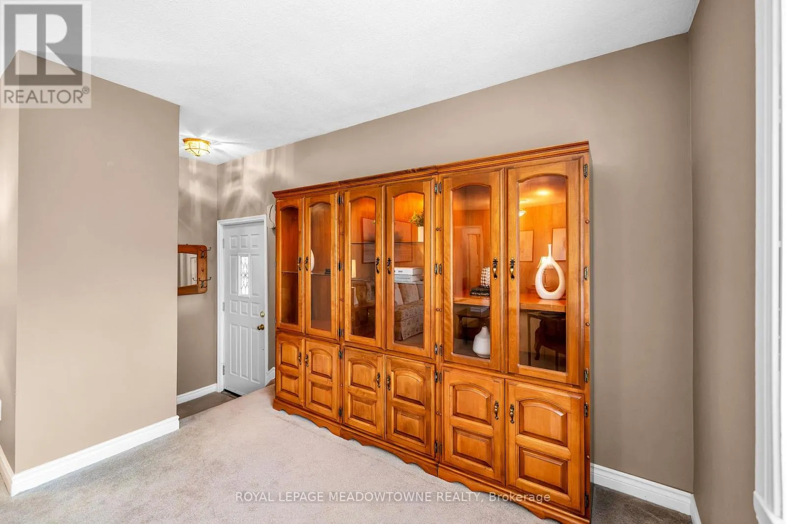 48 GARSIDE AVENUE