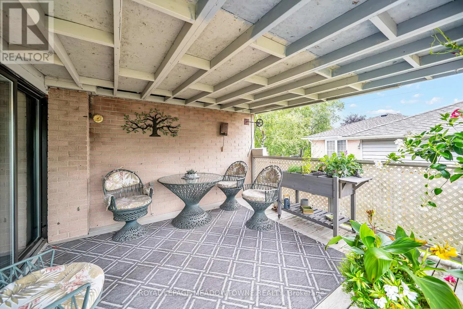 48 GARSIDE AVENUE