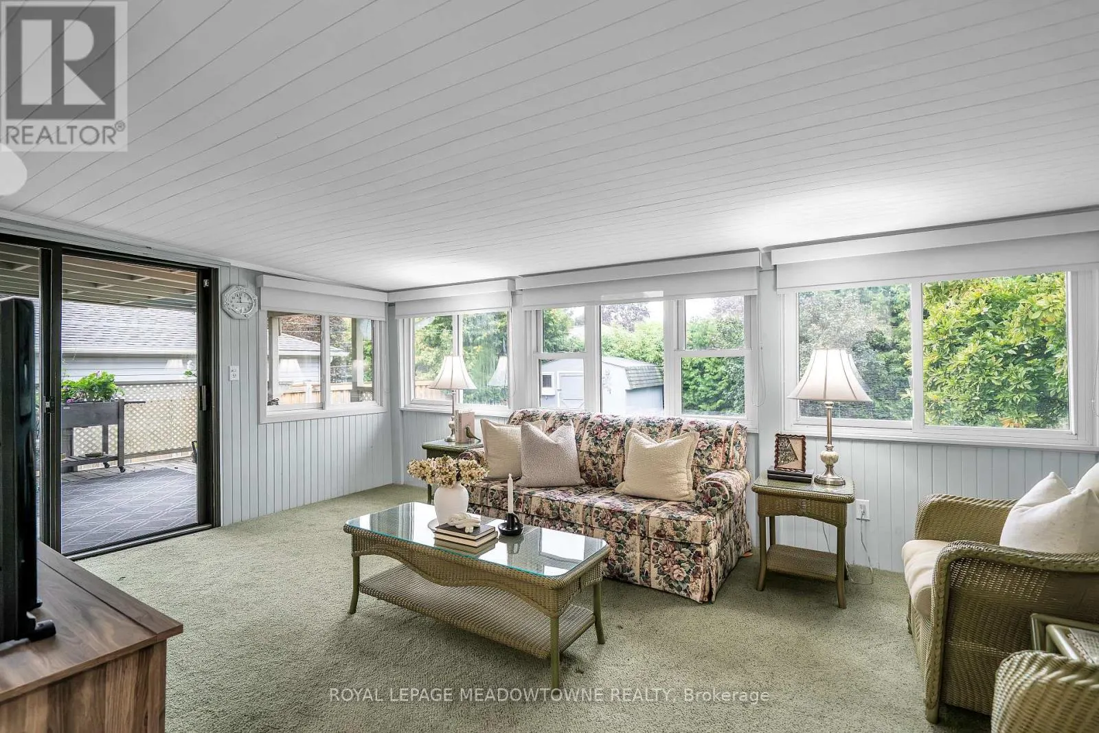 48 GARSIDE AVENUE