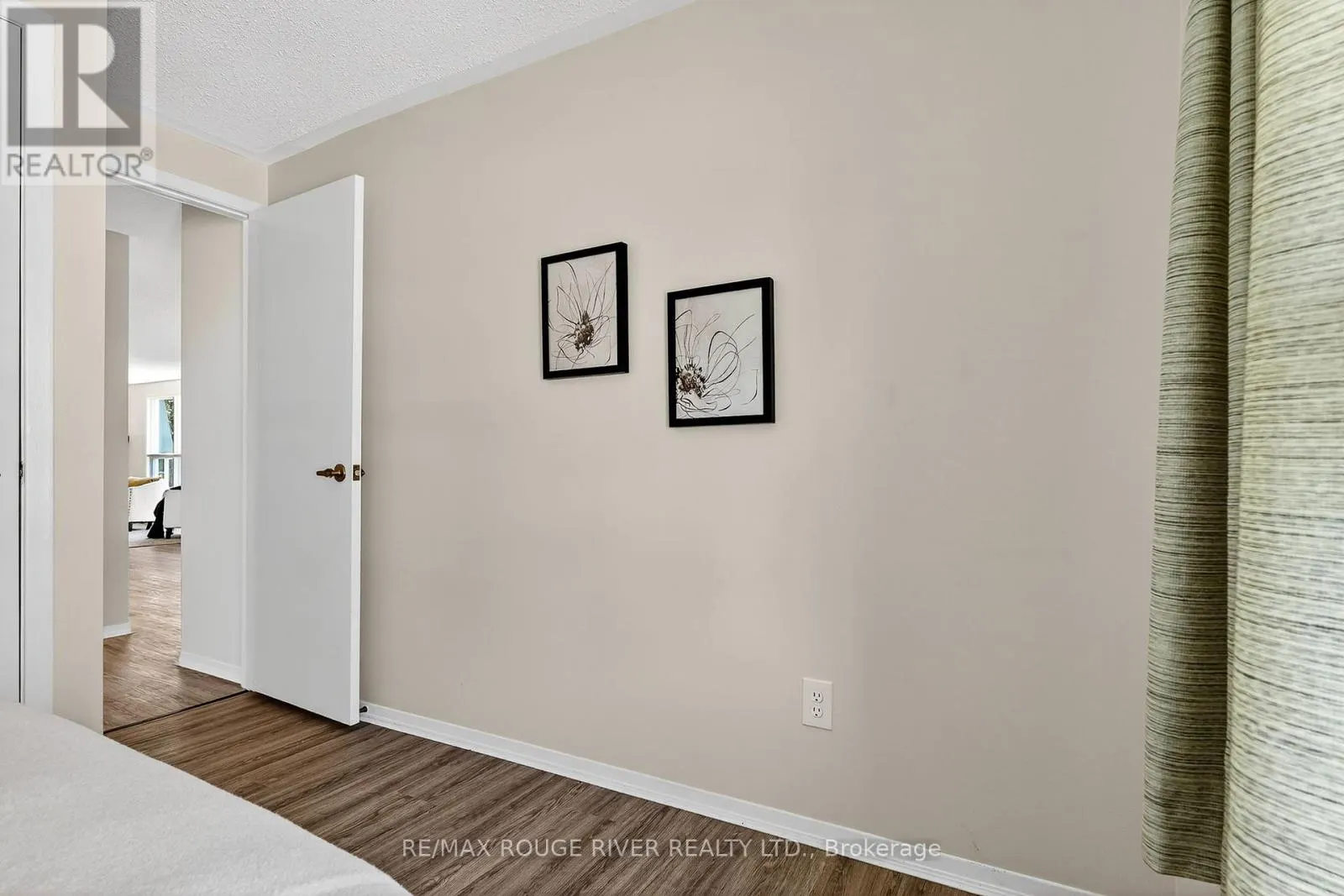 22 EASTBANK ROAD
