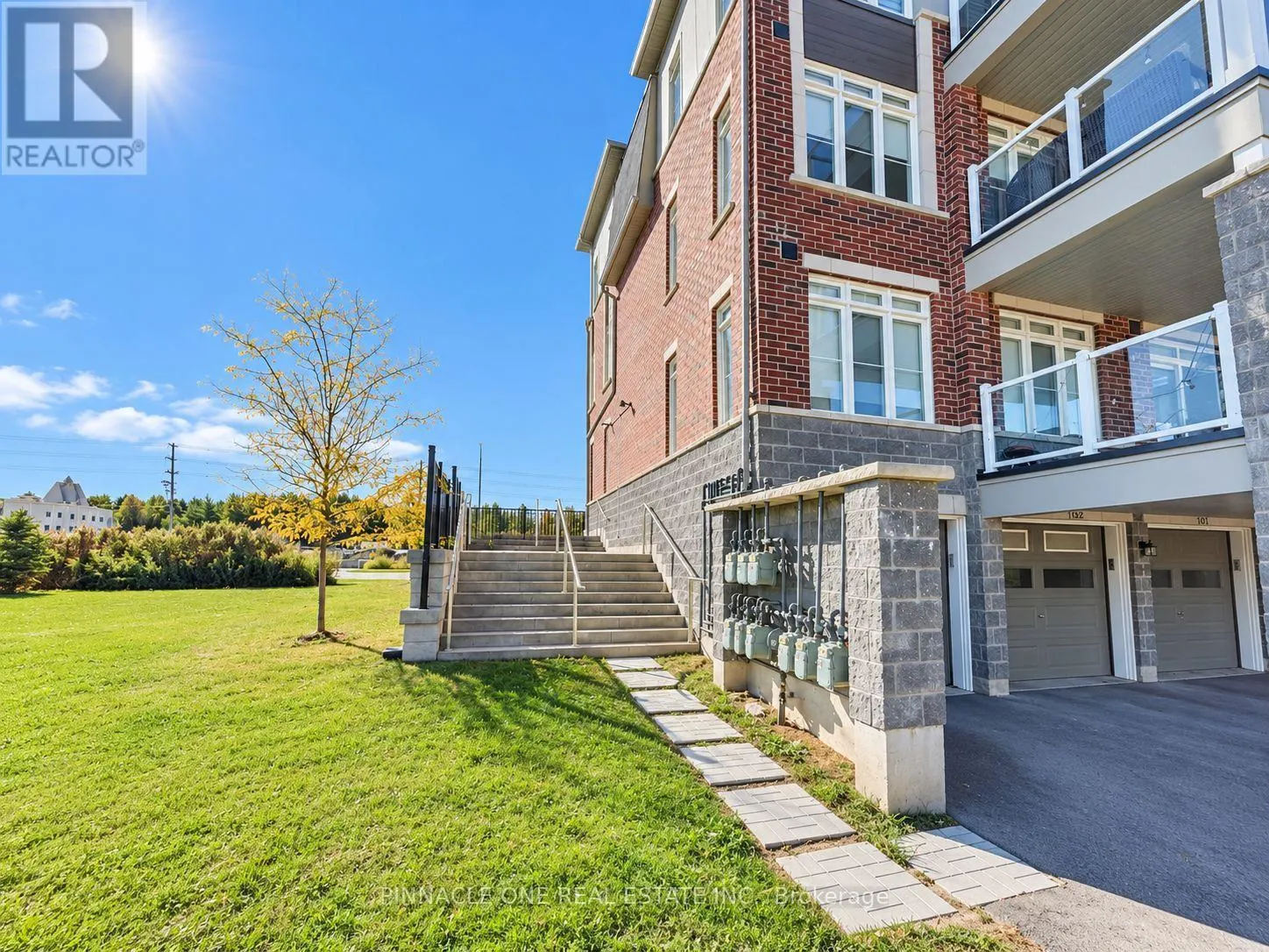 105 - 2540 WILLIAM JACKSON DRIVE