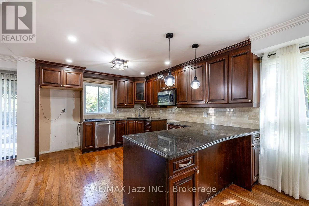 930 WHITE ASH DRIVE