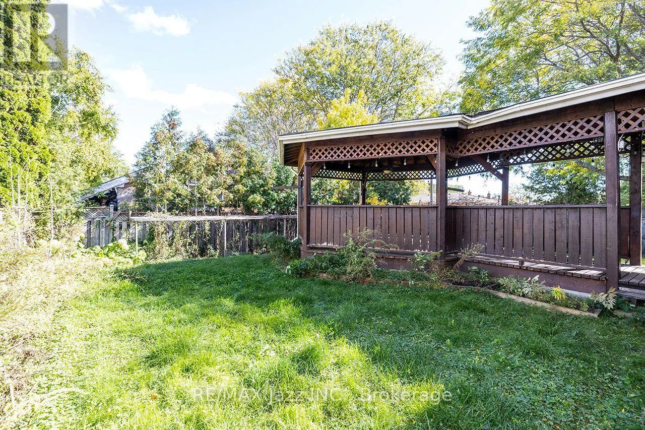 930 WHITE ASH DRIVE