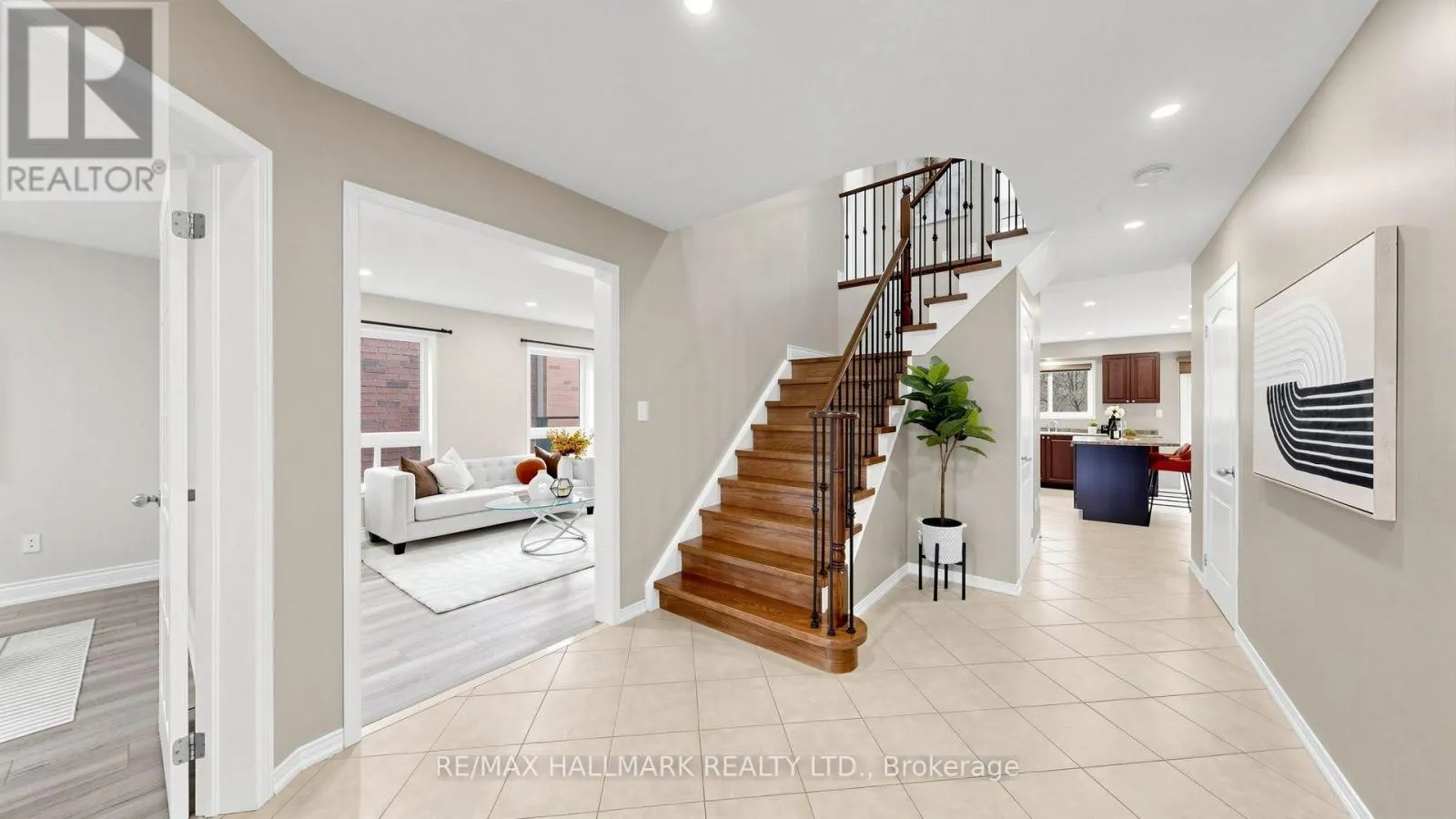 2279 HACKETT PLACE