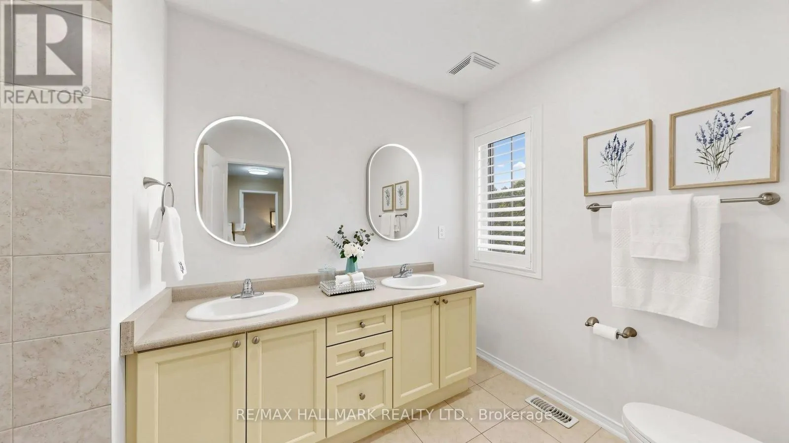 2279 HACKETT PLACE