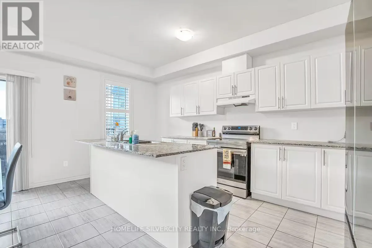 43 HONEY CRISP LANE