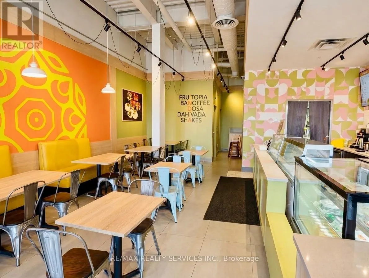 17 - 1414 KING STREET E