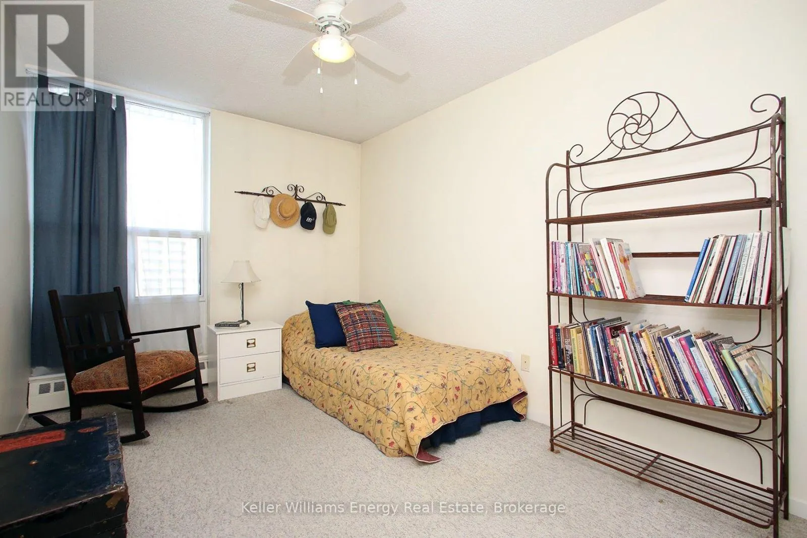 1209 - 1210 RADOM STREET #1209