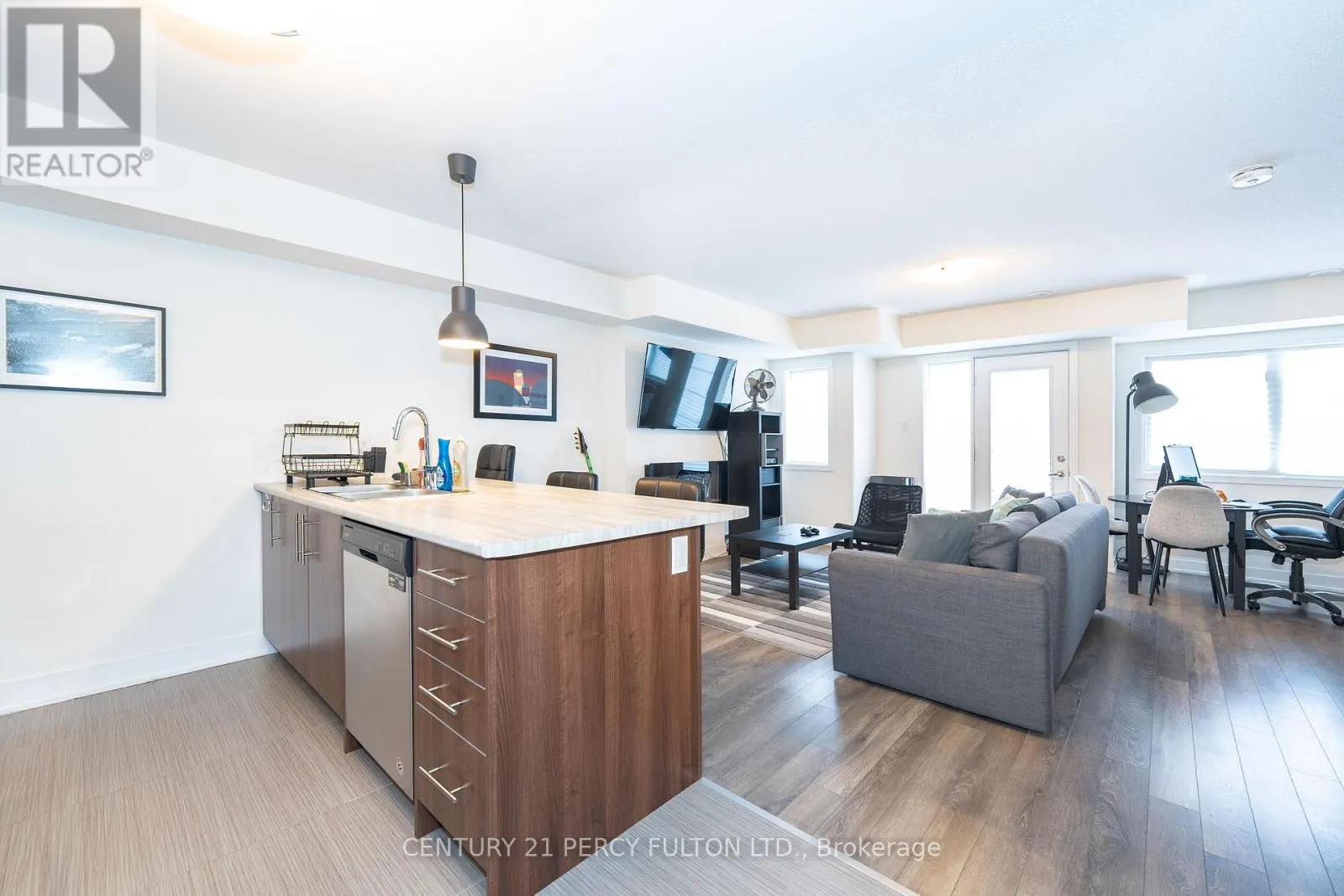 26 PALLOCK HILL WAY