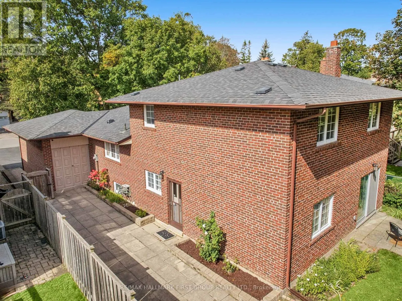 21 IVAN ROAD